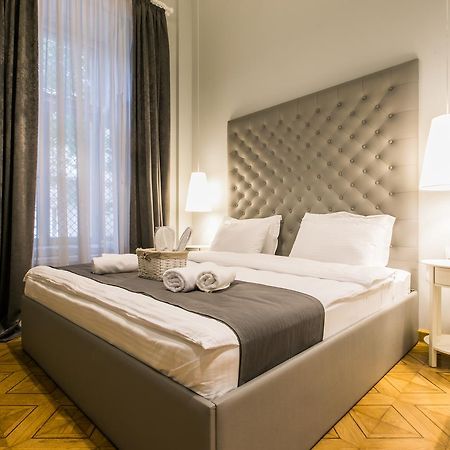Apartamento Kuxos Machabeli 1 Studio Tiflis Exterior foto